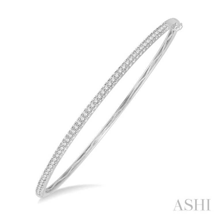 1/2 ctw Slim Round Cut Diamond Bangle in 14K White Gold