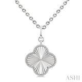 1/10 Ctw Clover Fluted Medallion Single Cut Diamond Pendant With Chain in Sterling Silver
