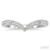 1/6 Ctw V-Shape Center Round Cut Diamond Wedding Band in 14K White Gold