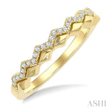 1/10 Ctw Geometric Zigzag Round Cut Diamond Petite Fashion Band in 10K Yellow Gold