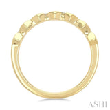 1/10 Ctw Geometric Zigzag Round Cut Diamond Petite Fashion Band in 10K Yellow Gold