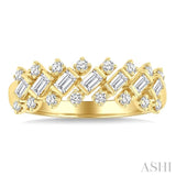1/2 Ctw Scatter Baguette and Round Cut Diamond Fashion Band in 14K Yellow Gold