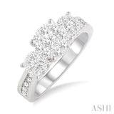 1 Ctw Lovebright Round Cut Diamond Ring in 14K White Gold