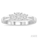 1/3 ctw Round Cut Diamond Lovebright Ring in 14K White Gold