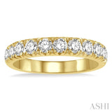 1.00 ctw 11 Stone Round Cut Diamond Wedding Band in 14K Yellow Gold