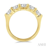 2.00 ctw 5 Stone Round Cut Diamond Wedding Band in 14K Yellow Gold