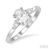 Oval Shape Semi-Mount Diamond Engagement Ring