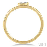 1/50 ctw Round Cut Diamond Promise Ring in 10K Yellow Gold