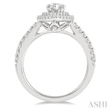 Marquise Shape Diamond Engagement Ring