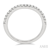 1/4 ctw Curved Round Cut Diamond Wedding Band in 14K White Gold