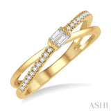 1/6 Ctw Criss Cross Baguette and Round Cut Diamond Fashion Ring in 14K Yellow Gold