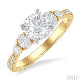 Round Shape Semi-Mount Diamond Engagement Ring