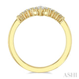 1/4 Ctw Marquise and Round Cut Diamond Chevron Ring in 14K Yellow Gold